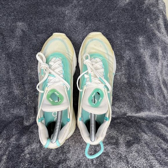 Nike Women's Air Max 2090 Aurora Green Running Shoes Sneakers  Size 7.5 - Picture 5 of 8